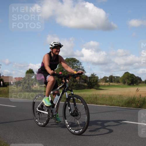 25.08.2024 - Elbe Triathlon Hamburg Fuchs,  Jonas http://msf.ph/oto/6827296 25.08.2024 10:53:23 Radfahren 1554, 1572, 1579, 1475, 1573, 1544 meine-sportfotos.de