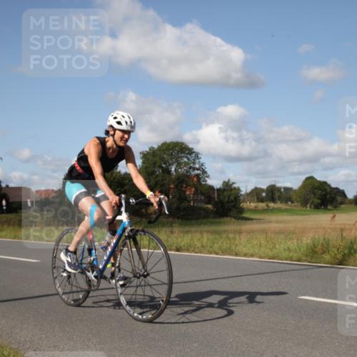 25.08.2024 - Elbe Triathlon Hamburg Fuchs,  Jonas http://msf.ph/oto/6827321 25.08.2024 10:52:48 Radfahren 798, 1514, 505, 555, 1537, 1562 meine-sportfotos.de
