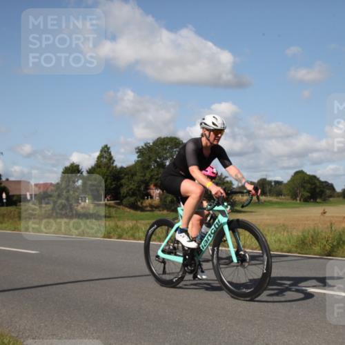25.08.2024 - Elbe Triathlon Hamburg Fuchs,  Jonas http://msf.ph/oto/6827352 25.08.2024 10:52:40 Radfahren 1599, 1558, 642, 1518, 1515, 798, 1514, 505, 555, 1537 meine-sportfotos.de
