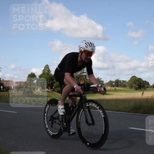 25.08.2024 - Elbe Triathlon Hamburg Fuchs,  Jonas http://msf.ph/oto/6827368 25.08.2024 10:52:31 Radfahren 796, 1480, 1599, 1558 meine-sportfotos.de