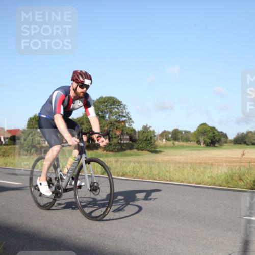 25.08.2024 - Elbe Triathlon Hamburg Fuchs,  Jonas http://msf.ph/oto/6827398 25.08.2024 09:11:46 Radfahren 87, 52, 157, 252, 168, 235 meine-sportfotos.de