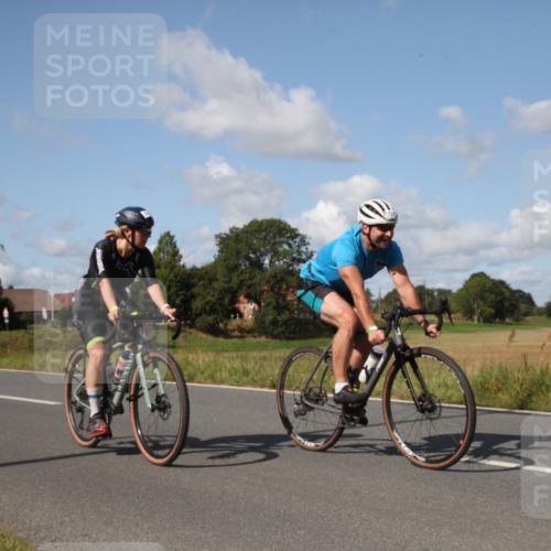 25.08.2024 - Elbe Triathlon Hamburg Fuchs,  Jonas http://msf.ph/oto/6827404 25.08.2024 10:51:52 Radfahren 1564, 1505, 606, 1587, 735, 518 meine-sportfotos.de