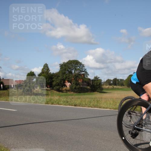 25.08.2024 - Elbe Triathlon Hamburg Fuchs,  Jonas http://msf.ph/oto/6827418 25.08.2024 10:51:49 Radfahren 756, 1564, 1505, 606, 1587, 735, 518 meine-sportfotos.de