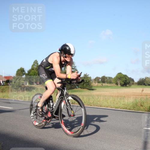 25.08.2024 - Elbe Triathlon Hamburg Fuchs,  Jonas http://msf.ph/oto/6827436 25.08.2024 09:12:12 Radfahren 83, 185, 182 meine-sportfotos.de