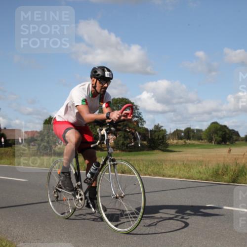 25.08.2024 - Elbe Triathlon Hamburg Fuchs,  Jonas http://msf.ph/oto/6827442 25.08.2024 10:51:35 Radfahren 683, 1577, 1474, 1522 meine-sportfotos.de