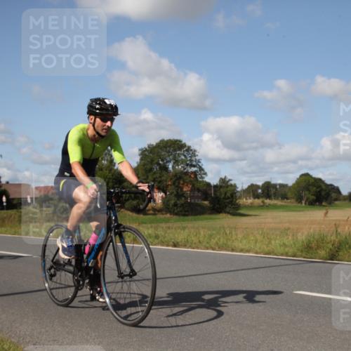 25.08.2024 - Elbe Triathlon Hamburg Fuchs,  Jonas http://msf.ph/oto/6827455 25.08.2024 10:51:15 Radfahren 552, 1555, 733, 1565 meine-sportfotos.de