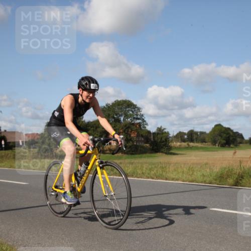 25.08.2024 - Elbe Triathlon Hamburg Fuchs,  Jonas http://msf.ph/oto/6827505 25.08.2024 10:50:34 Radfahren 1516, 708, 1526, 480 meine-sportfotos.de