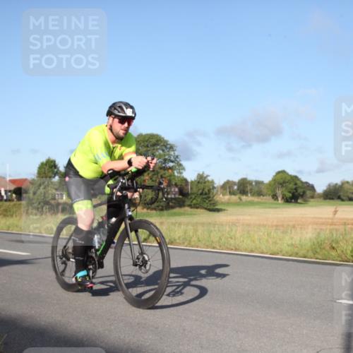 25.08.2024 - Elbe Triathlon Hamburg Fuchs,  Jonas http://msf.ph/oto/6827506 25.08.2024 09:13:25 Radfahren 65, 251 meine-sportfotos.de