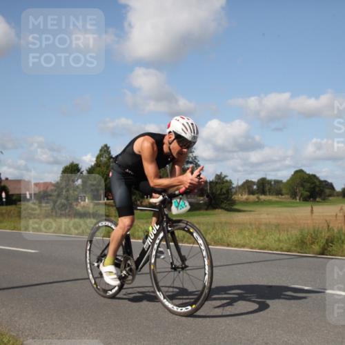 25.08.2024 - Elbe Triathlon Hamburg Fuchs,  Jonas http://msf.ph/oto/6827534 25.08.2024 10:50:04 Radfahren 1849, 1495, 797, 1592, 626 meine-sportfotos.de