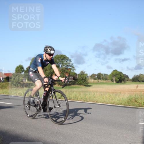 25.08.2024 - Elbe Triathlon Hamburg Fuchs,  Jonas http://msf.ph/oto/6827553 25.08.2024 09:14:15 Radfahren 163, 385, 271, 305, 175 meine-sportfotos.de