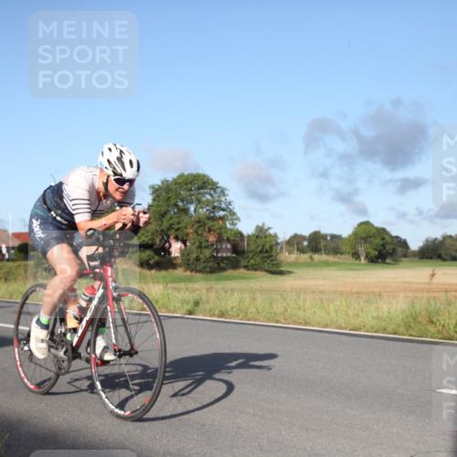 25.08.2024 - Elbe Triathlon Hamburg Fuchs,  Jonas http://msf.ph/oto/6827575 25.08.2024 09:14:43 Radfahren 147, 219 meine-sportfotos.de
