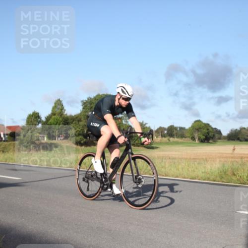 25.08.2024 - Elbe Triathlon Hamburg Fuchs,  Jonas http://msf.ph/oto/6827576 25.08.2024 09:14:43 Radfahren 147, 219 meine-sportfotos.de