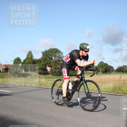 25.08.2024 - Elbe Triathlon Hamburg Fuchs,  Jonas http://msf.ph/oto/6827585 25.08.2024 09:14:59 Radfahren 63, 125, 170 meine-sportfotos.de