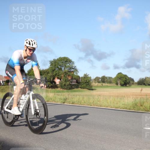25.08.2024 - Elbe Triathlon Hamburg Fuchs,  Jonas http://msf.ph/oto/6827657 25.08.2024 09:16:24 Radfahren 78, 181, 67, 330, 101, 72 meine-sportfotos.de