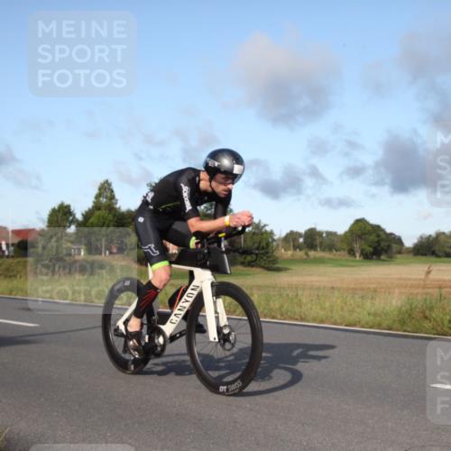 25.08.2024 - Elbe Triathlon Hamburg Fuchs,  Jonas http://msf.ph/oto/6827791 25.08.2024 09:19:27 Radfahren 319, 40 meine-sportfotos.de