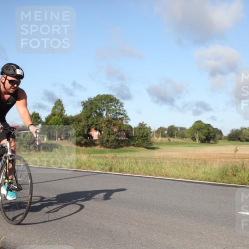25.08.2024 - Elbe Triathlon Hamburg Fuchs,  Jonas http://msf.ph/oto/6827825 25.08.2024 09:20:31 Radfahren 109, 328, 274, 224, 316, 159 meine-sportfotos.de