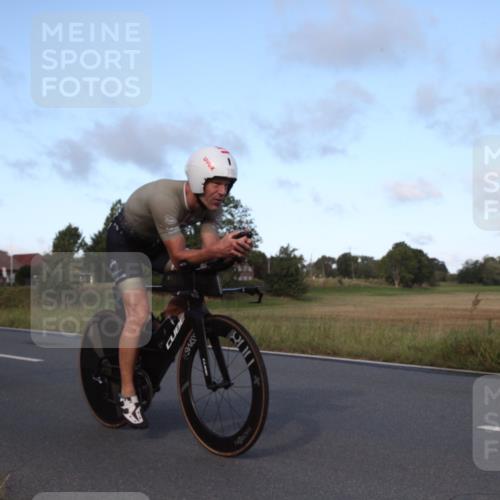 25.08.2024 - Elbe Triathlon Hamburg Fuchs,  Jonas http://msf.ph/oto/6827973 25.08.2024 09:23:12 Radfahren 105, 340, 120 meine-sportfotos.de