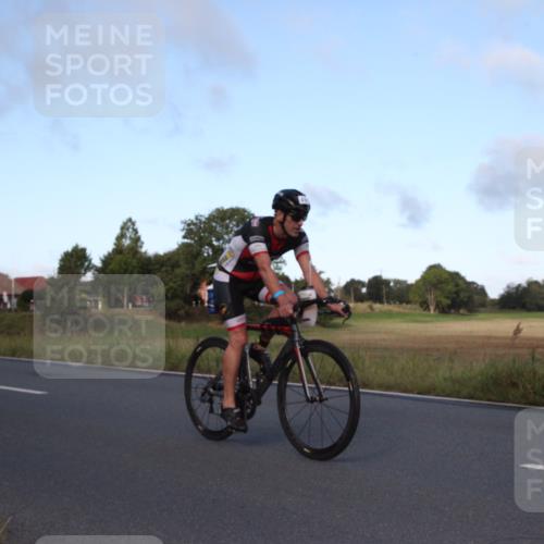 25.08.2024 - Elbe Triathlon Hamburg Fuchs,  Jonas http://msf.ph/oto/6828071 25.08.2024 09:24:50 Radfahren 160, 261, 248, 349, 236, 262, 414, 338, 237, 408 meine-sportfotos.de