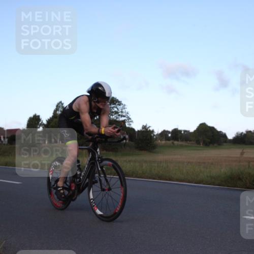 25.08.2024 - Elbe Triathlon Hamburg Fuchs,  Jonas http://msf.ph/oto/6828157 25.08.2024 09:26:23 Radfahren 54, 83, 194, 217, 244, 193 meine-sportfotos.de