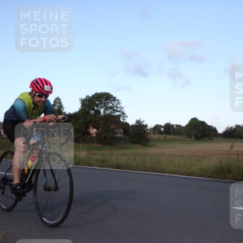 25.08.2024 - Elbe Triathlon Hamburg Fuchs,  Jonas http://msf.ph/oto/6828184 25.08.2024 09:27:06 Radfahren 134, 372 meine-sportfotos.de