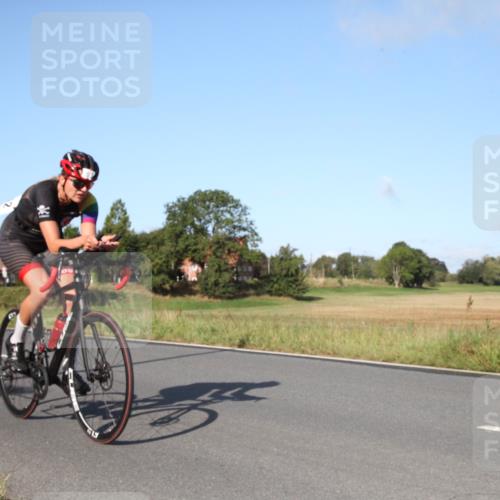 25.08.2024 - Elbe Triathlon Hamburg Fuchs,  Jonas http://msf.ph/oto/6828287 25.08.2024 09:29:03 Radfahren 154, 152, 442, 418, 528, 111 meine-sportfotos.de