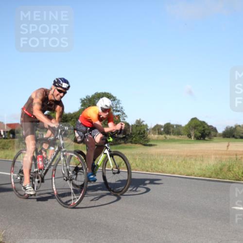 25.08.2024 - Elbe Triathlon Hamburg Fuchs,  Jonas http://msf.ph/oto/6828288 25.08.2024 09:29:06 Radfahren 152, 442, 418, 528, 111, 211 meine-sportfotos.de