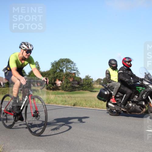 25.08.2024 - Elbe Triathlon Hamburg Fuchs,  Jonas http://msf.ph/oto/6828298 25.08.2024 09:29:11 Radfahren 442, 418, 528, 111, 211, 406 meine-sportfotos.de