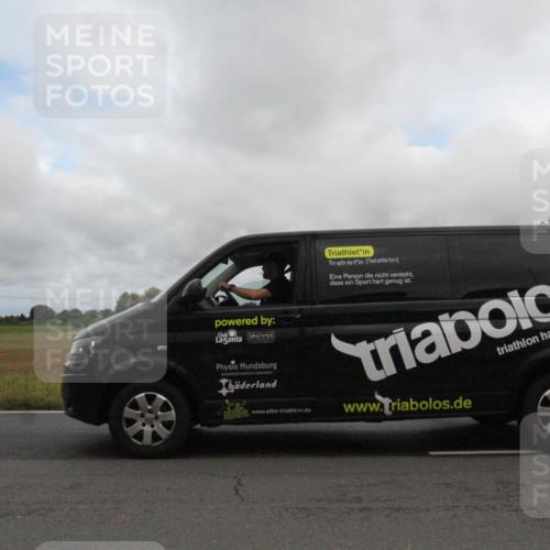 25.08.2024 - Elbe Triathlon Hamburg Fuchs,  Jonas http://msf.ph/oto/6828337 25.08.2024 08:20:33 Radfahren  meine-sportfotos.de