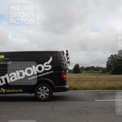 25.08.2024 - Elbe Triathlon Hamburg Fuchs,  Jonas http://msf.ph/oto/6828340 25.08.2024 08:20:33 Radfahren  meine-sportfotos.de
