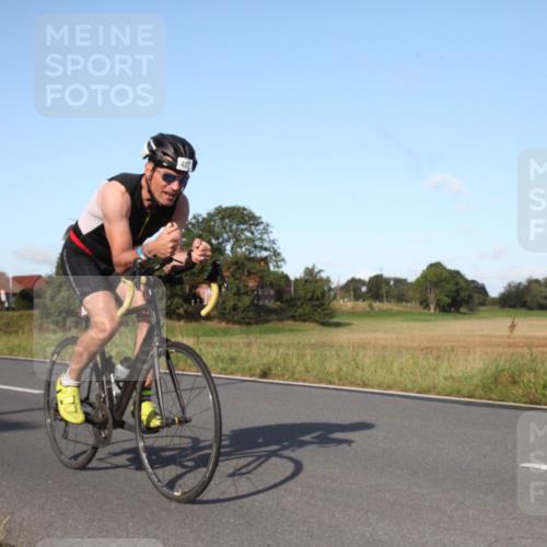 25.08.2024 - Elbe Triathlon Hamburg Fuchs,  Jonas http://msf.ph/oto/6828341 25.08.2024 09:29:52 Radfahren 66, 447, 98, 407, 138, 385, 401, 305 meine-sportfotos.de