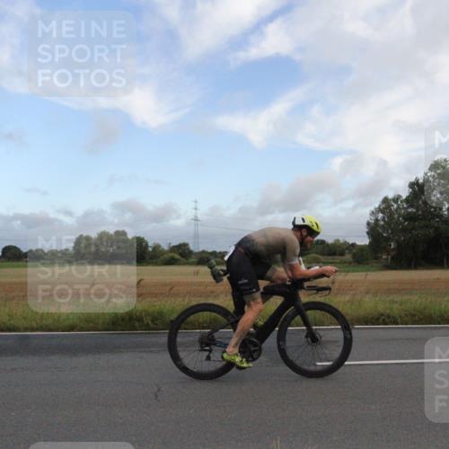 25.08.2024 - Elbe Triathlon Hamburg Fuchs,  Jonas http://msf.ph/oto/6828392 25.08.2024 08:38:33 Radfahren 106, 79 meine-sportfotos.de