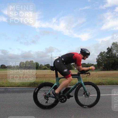 25.08.2024 - Elbe Triathlon Hamburg Fuchs,  Jonas http://msf.ph/oto/6828501 25.08.2024 08:43:04 Radfahren 52, 84 meine-sportfotos.de