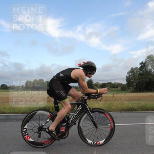 25.08.2024 - Elbe Triathlon Hamburg Fuchs,  Jonas http://msf.ph/oto/6828528 25.08.2024 08:43:33 Radfahren 69, 83 meine-sportfotos.de