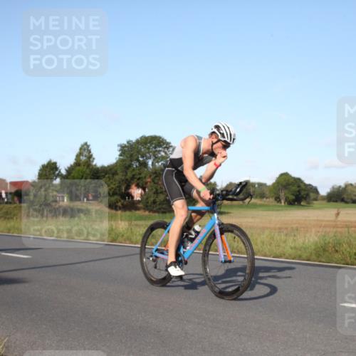 25.08.2024 - Elbe Triathlon Hamburg Fuchs,  Jonas http://msf.ph/oto/6828595 25.08.2024 09:32:02 Radfahren 175, 321, 356, 139, 396, 229, 423, 206, 345, 391 meine-sportfotos.de