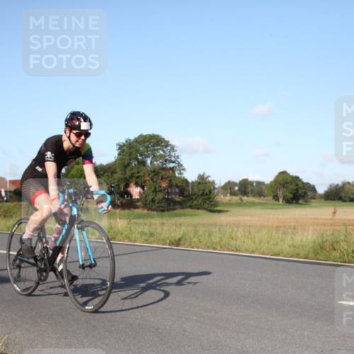 25.08.2024 - Elbe Triathlon Hamburg Fuchs,  Jonas http://msf.ph/oto/6828667 25.08.2024 09:32:46 Radfahren 441, 177 meine-sportfotos.de