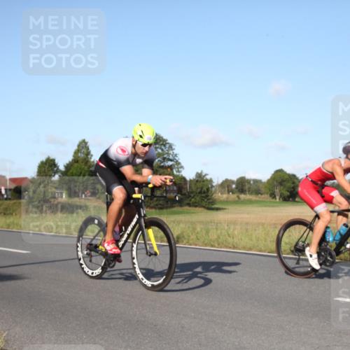 25.08.2024 - Elbe Triathlon Hamburg Fuchs,  Jonas http://msf.ph/oto/6828707 25.08.2024 09:33:33 Radfahren 486, 353, 323, 181 meine-sportfotos.de