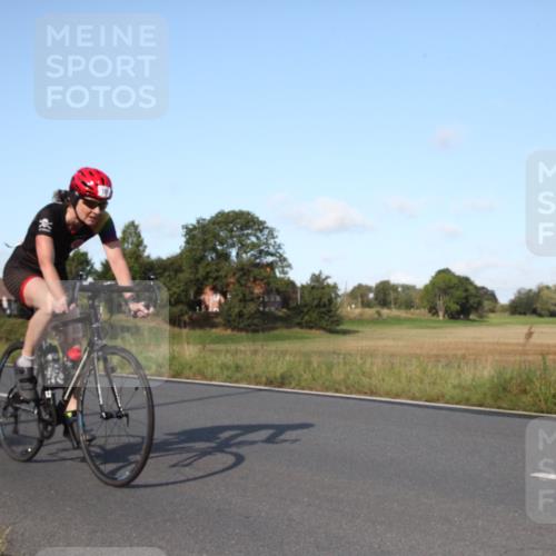 25.08.2024 - Elbe Triathlon Hamburg Fuchs,  Jonas http://msf.ph/oto/6828715 25.08.2024 09:33:38 Radfahren 486, 353, 323, 181, 316, 326, 156, 126 meine-sportfotos.de