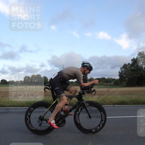 25.08.2024 - Elbe Triathlon Hamburg Fuchs,  Jonas http://msf.ph/oto/6828744 25.08.2024 08:53:51 Radfahren 161, 100, 169, 197 meine-sportfotos.de