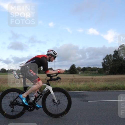 25.08.2024 - Elbe Triathlon Hamburg Fuchs,  Jonas http://msf.ph/oto/6828766 25.08.2024 08:54:11 Radfahren 159, 186, 142, 166 meine-sportfotos.de