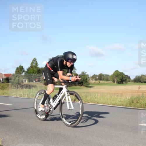 25.08.2024 - Elbe Triathlon Hamburg Fuchs,  Jonas http://msf.ph/oto/6828790 25.08.2024 09:34:35 Radfahren 232, 424, 344, 203 meine-sportfotos.de