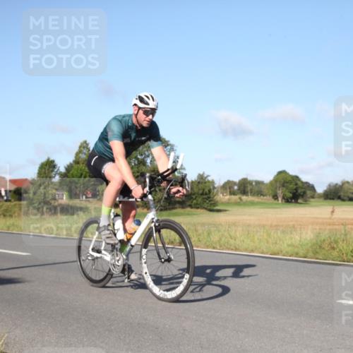 25.08.2024 - Elbe Triathlon Hamburg Fuchs,  Jonas http://msf.ph/oto/6828794 25.08.2024 09:34:40 Radfahren 424, 344, 203, 265 meine-sportfotos.de