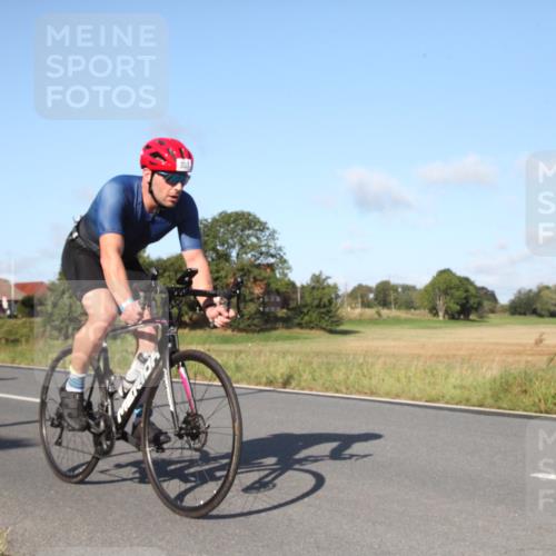 25.08.2024 - Elbe Triathlon Hamburg Fuchs,  Jonas http://msf.ph/oto/6828804 25.08.2024 09:34:54 Radfahren 337, 204, 319, 263, 123 meine-sportfotos.de