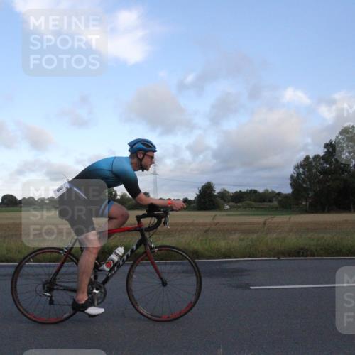 25.08.2024 - Elbe Triathlon Hamburg Fuchs,  Jonas http://msf.ph/oto/6828829 25.08.2024 08:55:17 Radfahren 134, 157, 145, 168, 95, 179, 152, 160 meine-sportfotos.de