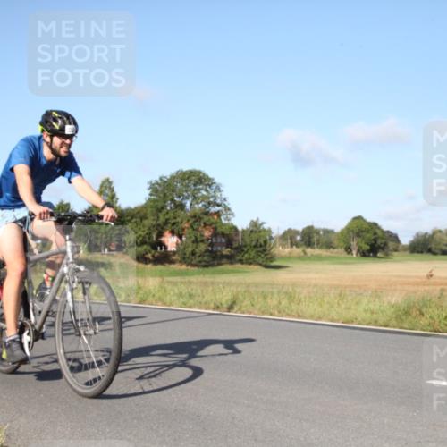 25.08.2024 - Elbe Triathlon Hamburg Fuchs,  Jonas http://msf.ph/oto/6828830 25.08.2024 09:35:06 Radfahren 311, 255, 199, 268 meine-sportfotos.de