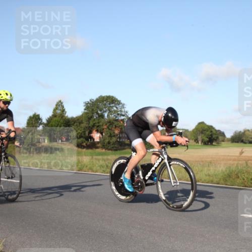 25.08.2024 - Elbe Triathlon Hamburg Fuchs,  Jonas http://msf.ph/oto/6828846 25.08.2024 09:35:21 Radfahren 109, 440, 289, 433, 395, 298 meine-sportfotos.de