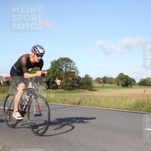 25.08.2024 - Elbe Triathlon Hamburg Fuchs,  Jonas http://msf.ph/oto/6828861 25.08.2024 09:35:25 Radfahren 440, 289, 433, 395, 298, 188, 399, 197 meine-sportfotos.de