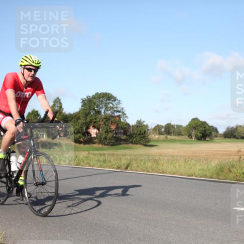 25.08.2024 - Elbe Triathlon Hamburg Fuchs,  Jonas http://msf.ph/oto/6828881 25.08.2024 09:35:41 Radfahren 155, 427, 179 meine-sportfotos.de