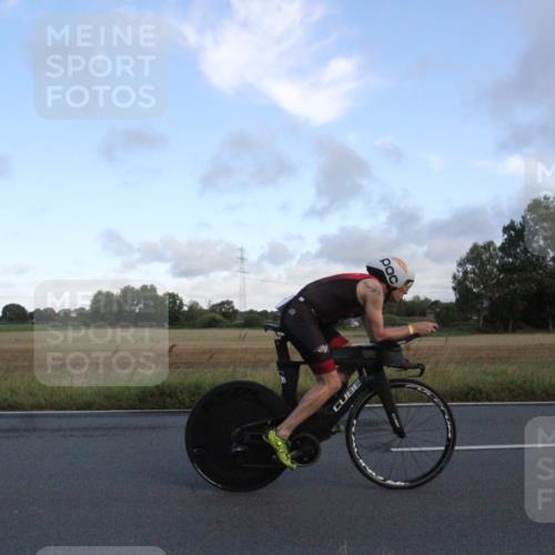 25.08.2024 - Elbe Triathlon Hamburg Fuchs,  Jonas http://msf.ph/oto/6828901 25.08.2024 08:57:01 Radfahren 46, 86 meine-sportfotos.de