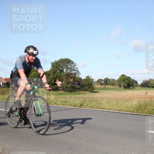 25.08.2024 - Elbe Triathlon Hamburg Fuchs,  Jonas http://msf.ph/oto/6828955 25.08.2024 09:37:00 Radfahren 269, 246, 529, 266 meine-sportfotos.de