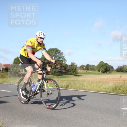 25.08.2024 - Elbe Triathlon Hamburg Fuchs,  Jonas http://msf.ph/oto/6828964 25.08.2024 09:37:11 Radfahren 266, 322, 496 meine-sportfotos.de